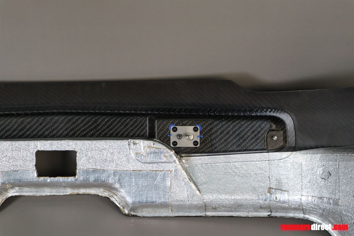 porsche-9912-gt3r-rear-bumper