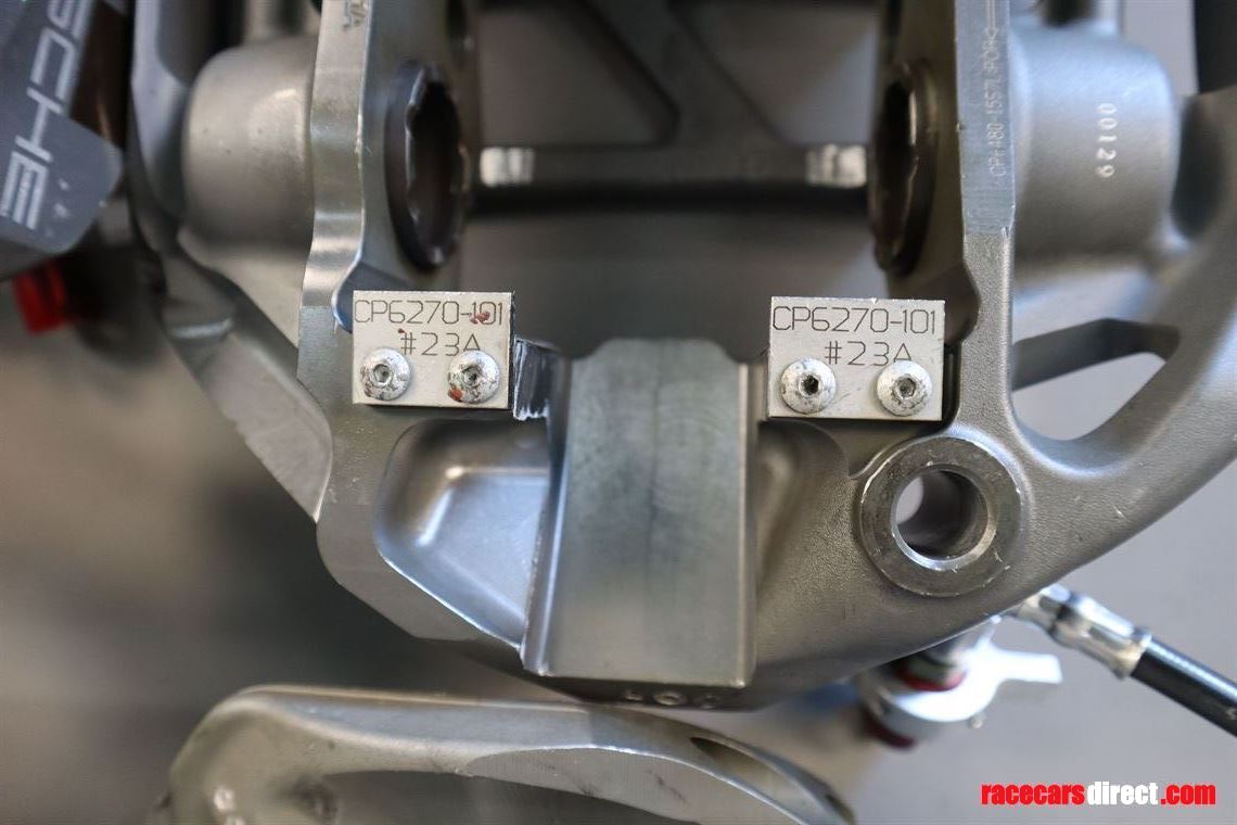 porsche-9912-gt3r-brake-calipers