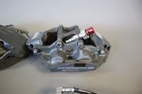 porsche-9912-gt3r-brake-calipers
