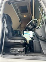 mercedes-actros-2551-giga-space-style-line