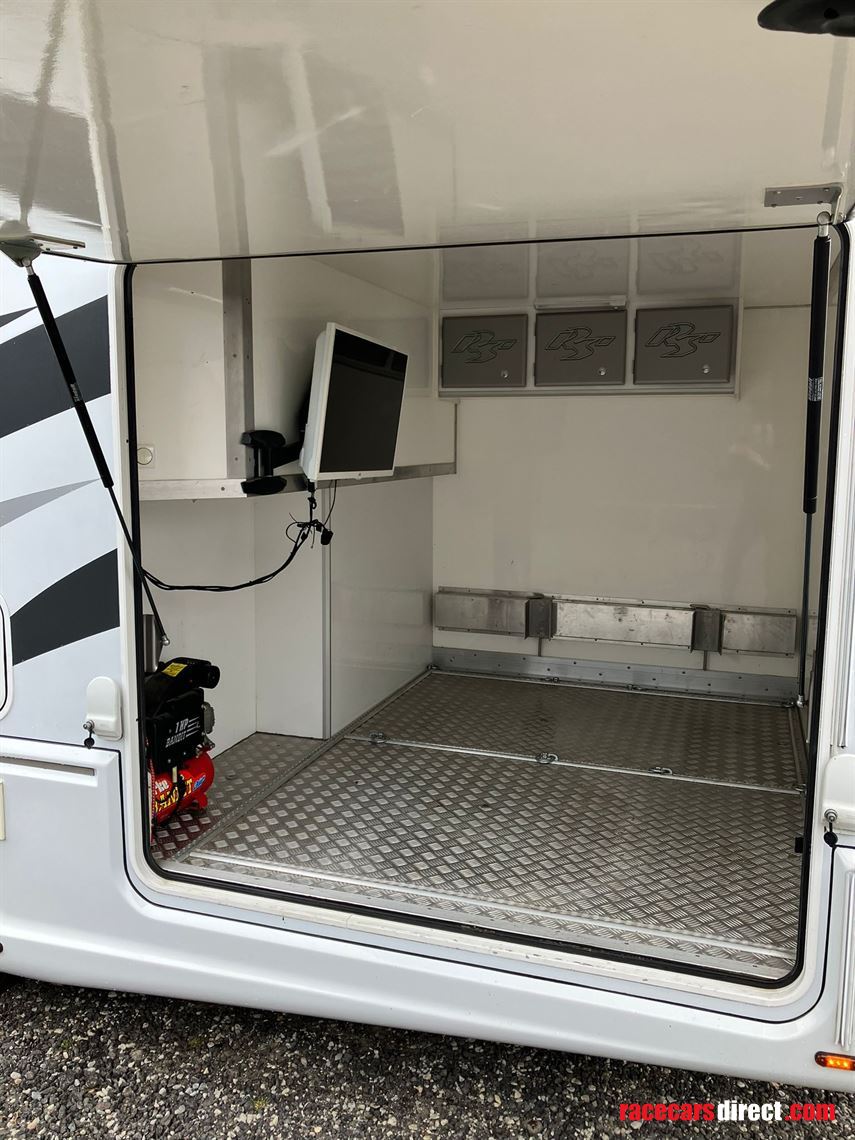 rs-evolution-2015-mercedes-atego-823-16200-mi