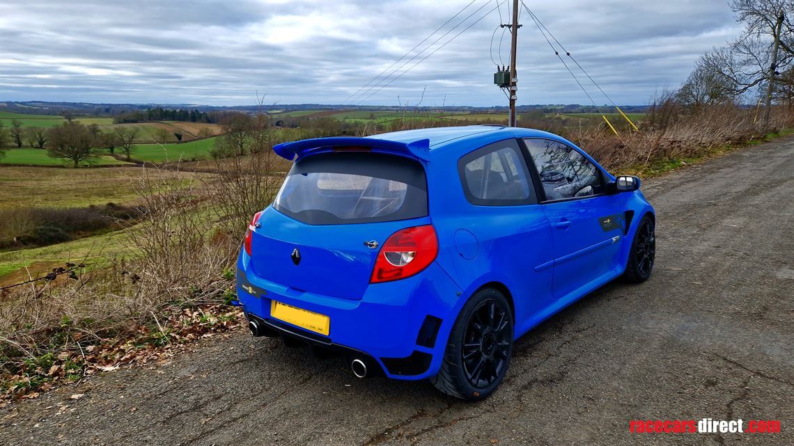 renault-clio-197-track-car