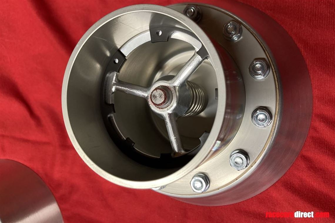 porsche-fia-dry-brake-fuel-heads