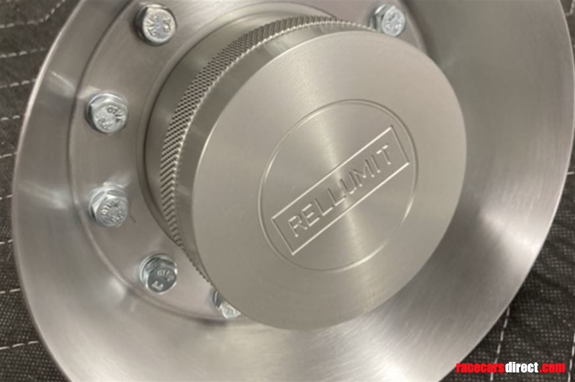 copies-of-the-original-fia-fuel-heads-with-sc