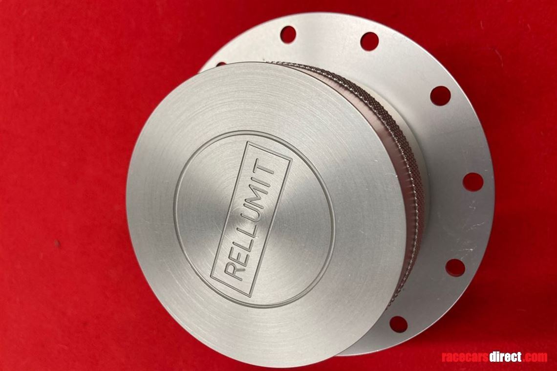 copies-of-the-original-fia-fuel-heads-with-sc