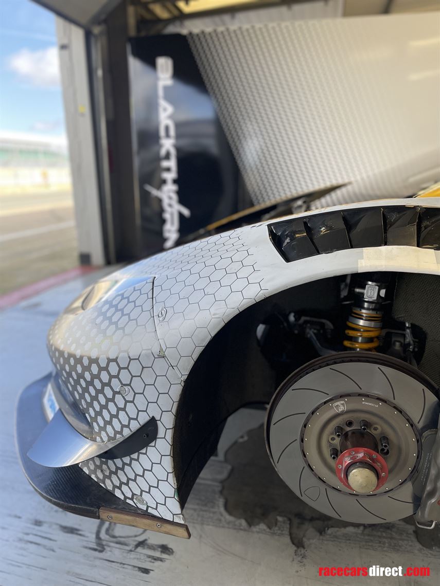 lamborghini-super-trofeo-part-evo1