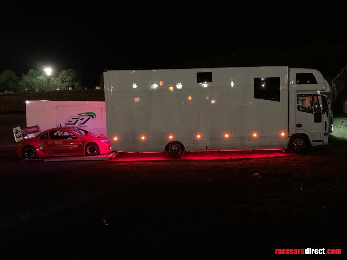 iveco-eurocargo-motorhome-race-car-transporte