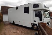 iveco-eurocargo-motorhome-race-car-transporte