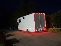 iveco-eurocargo-motorhome-race-car-transporte