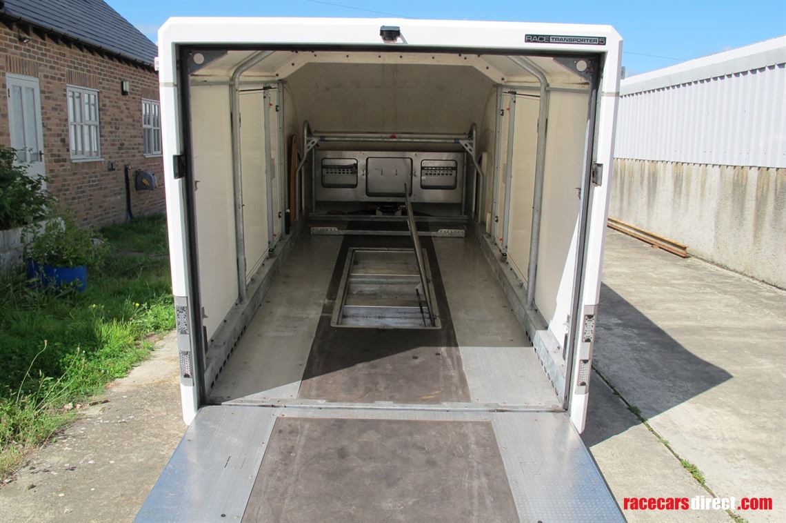brian-james-rt-5-race-car-transporter
