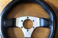 12leather-rim-steering-wheel