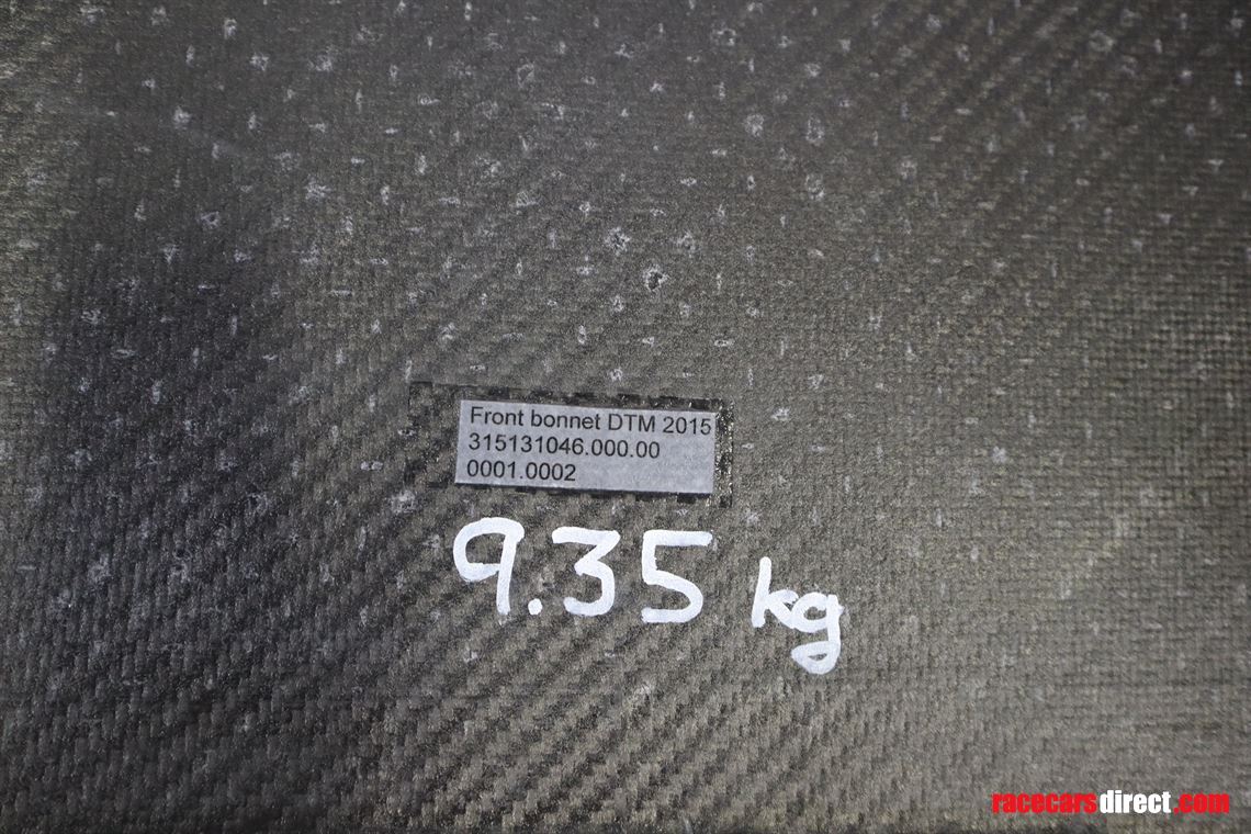 mercedes-amg-c63-dtm-2015-front-bonnet-clip-p