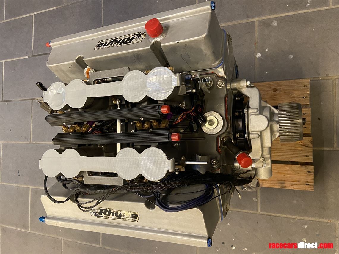 Racecarsdirect.com - Chevy SB Race engine.