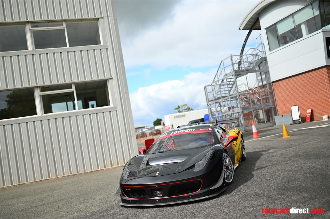 ferrari-458-challenge-evo-2