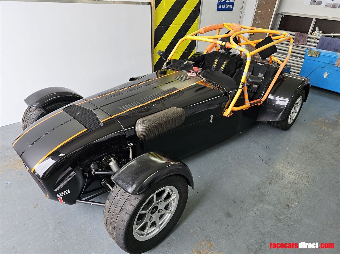 2007-caterham-7-c400-racetrack-car