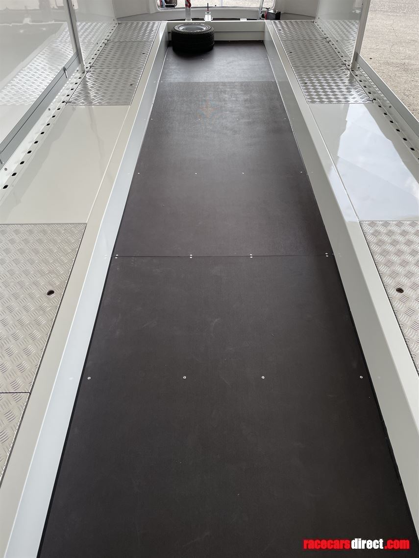 new-order-turatello-f30-race-rally-trailer