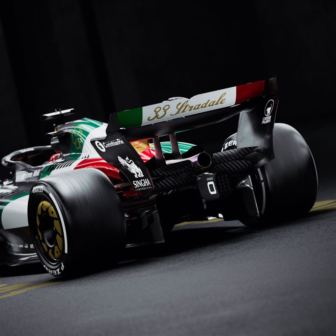 official-alfa-romeo-f1-team-stake-c43-italian