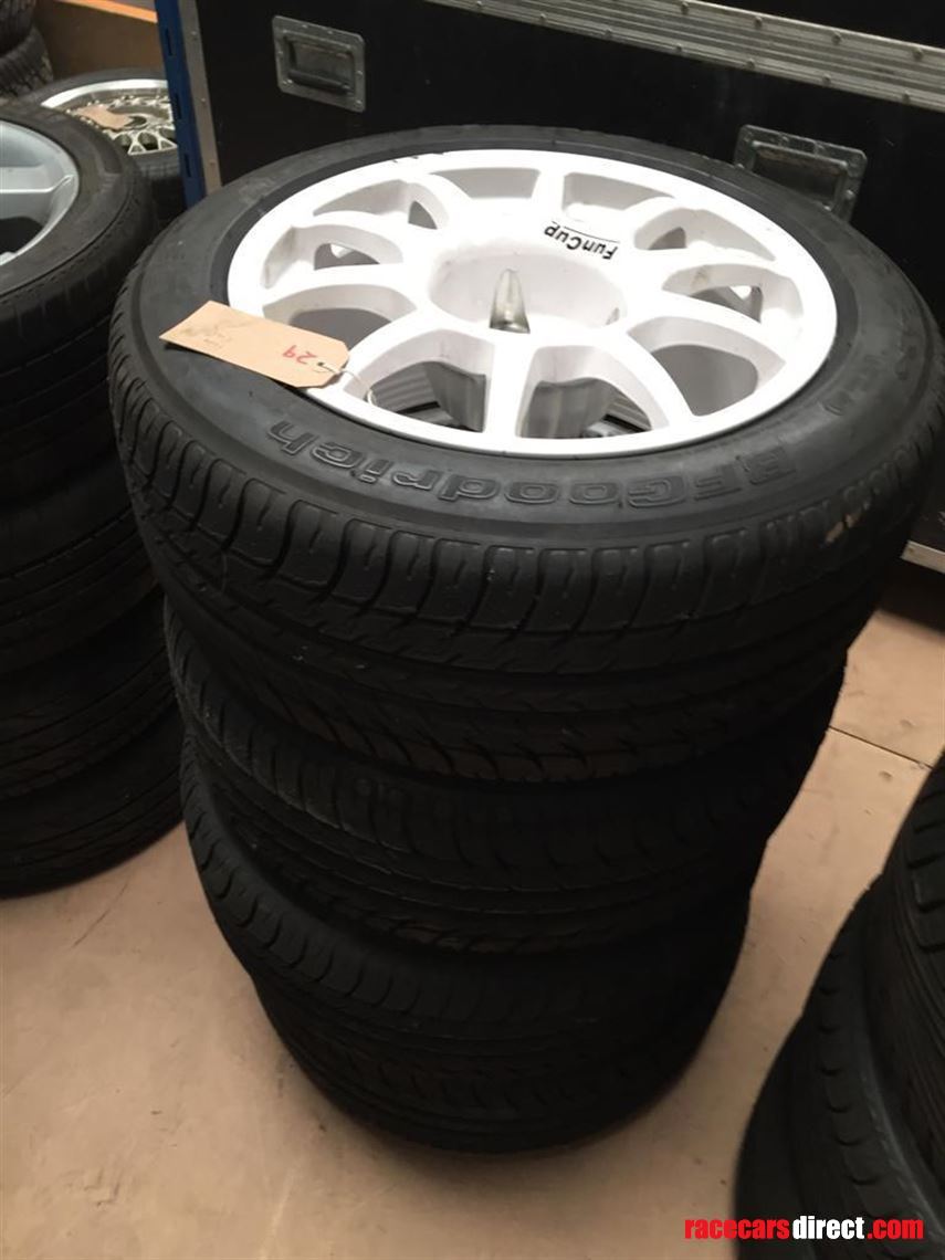 fun-cup-race-car---reduced