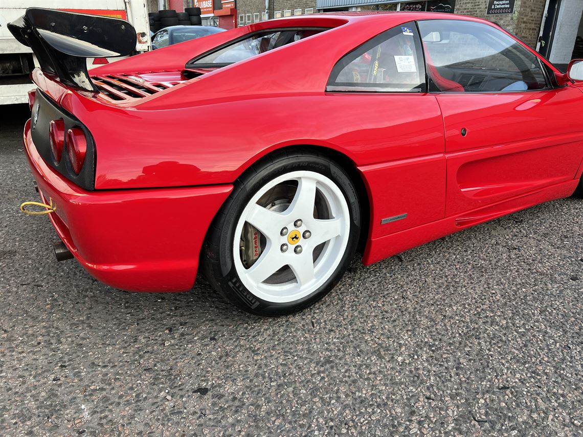 Pictures added with new wheel badges and scripts 