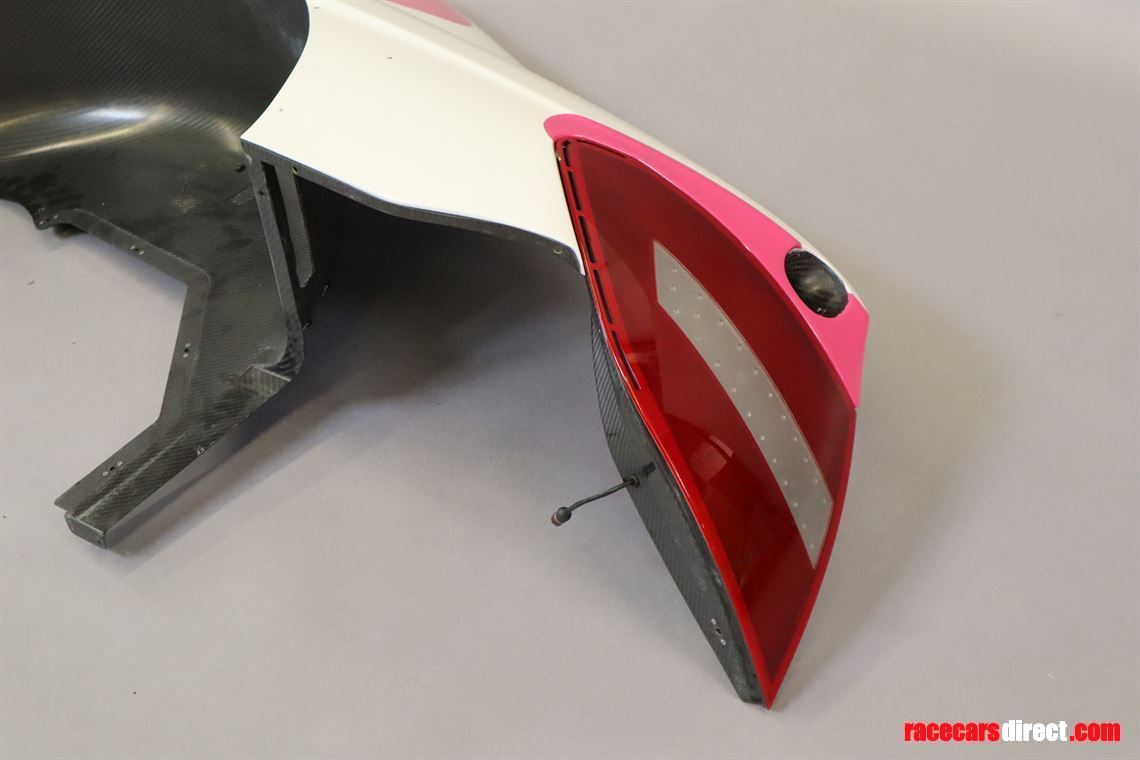 mercedes-benz-dtm-2012-side-wall