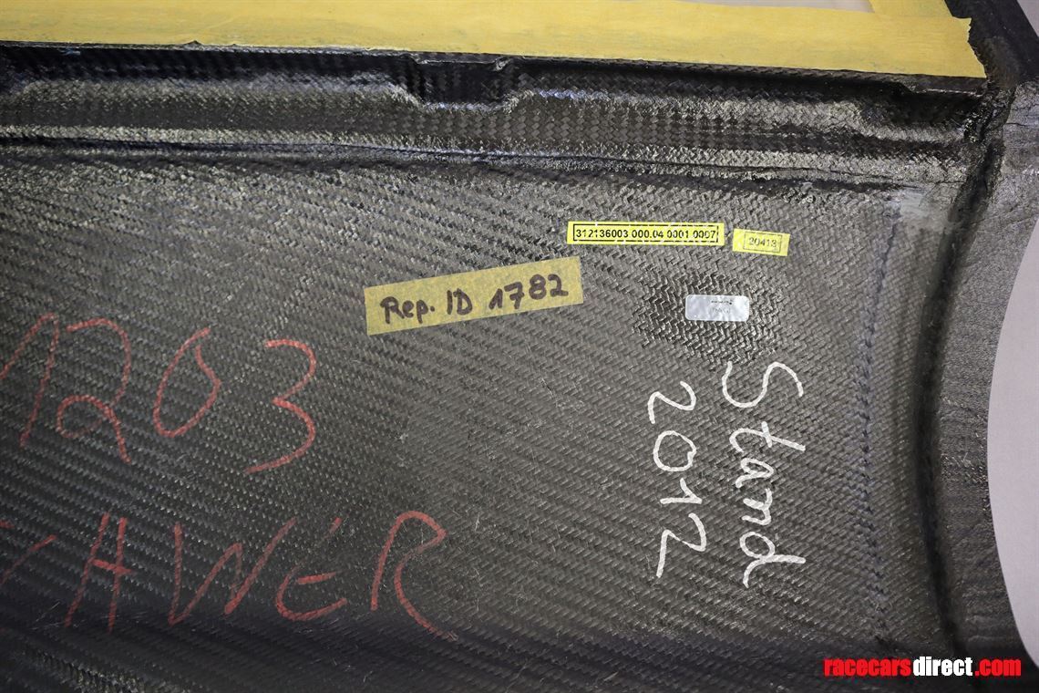 mercedes-benz-dtm-2012-side-wall