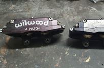 wilwood-4-piston-calipers