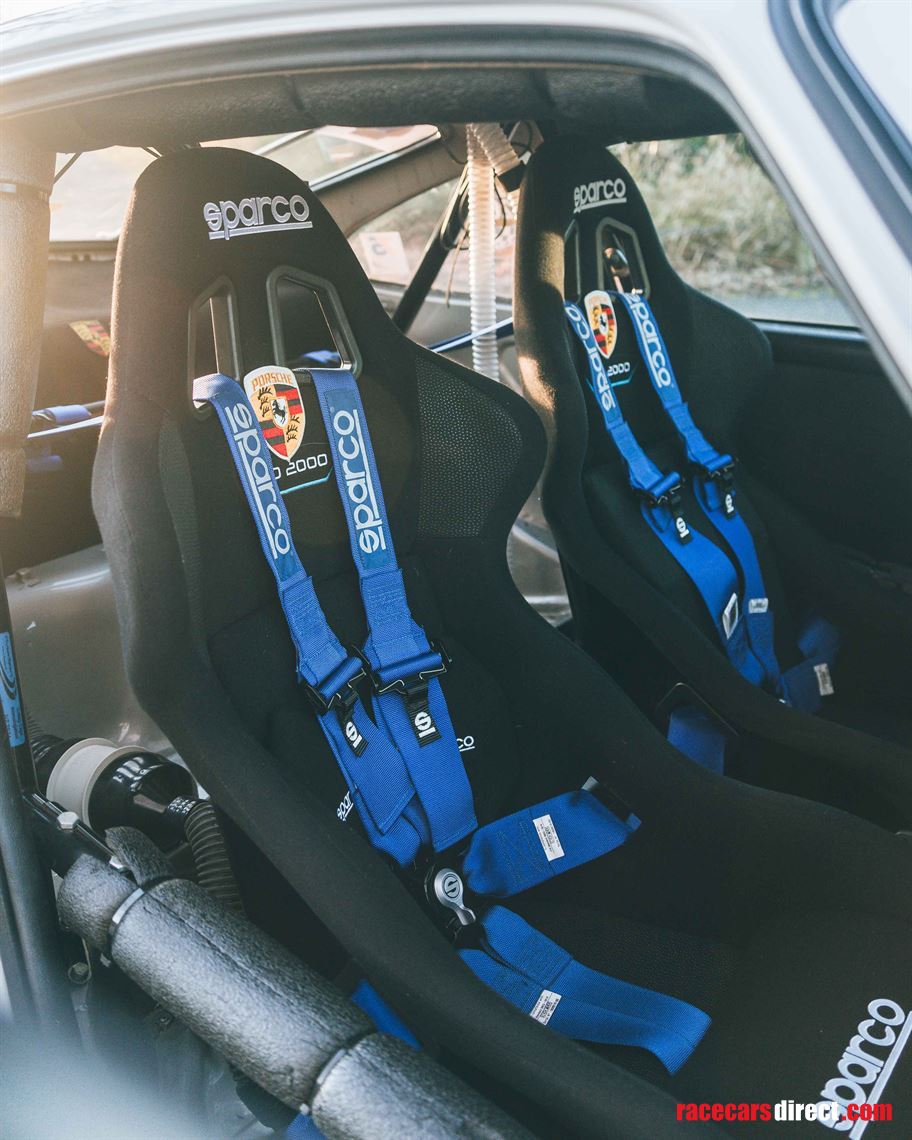 rothmans-replica-scrs-race-car