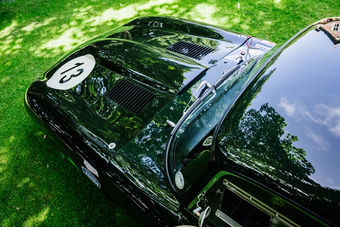 pre-63-flat-floor-fia-e-type-with-fresh-sigma