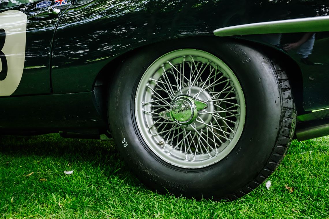 pre-63-flat-floor-fia-e-type-with-fresh-sigma