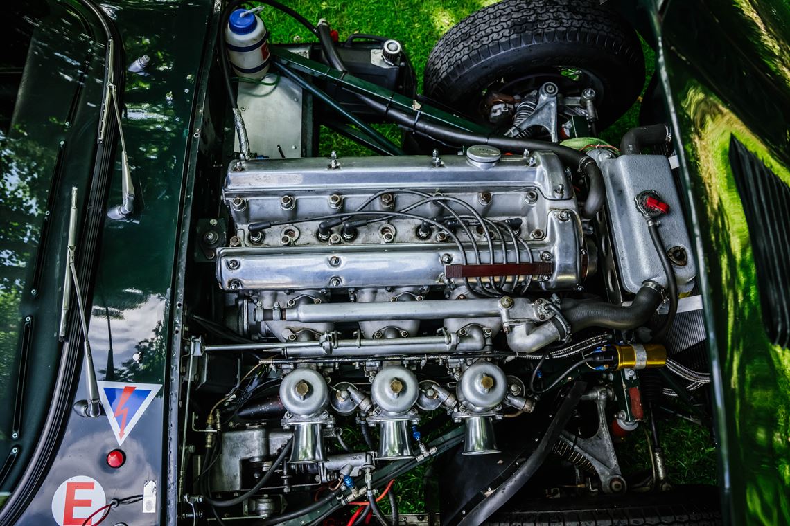 pre-63-flat-floor-fia-e-type-with-fresh-sigma