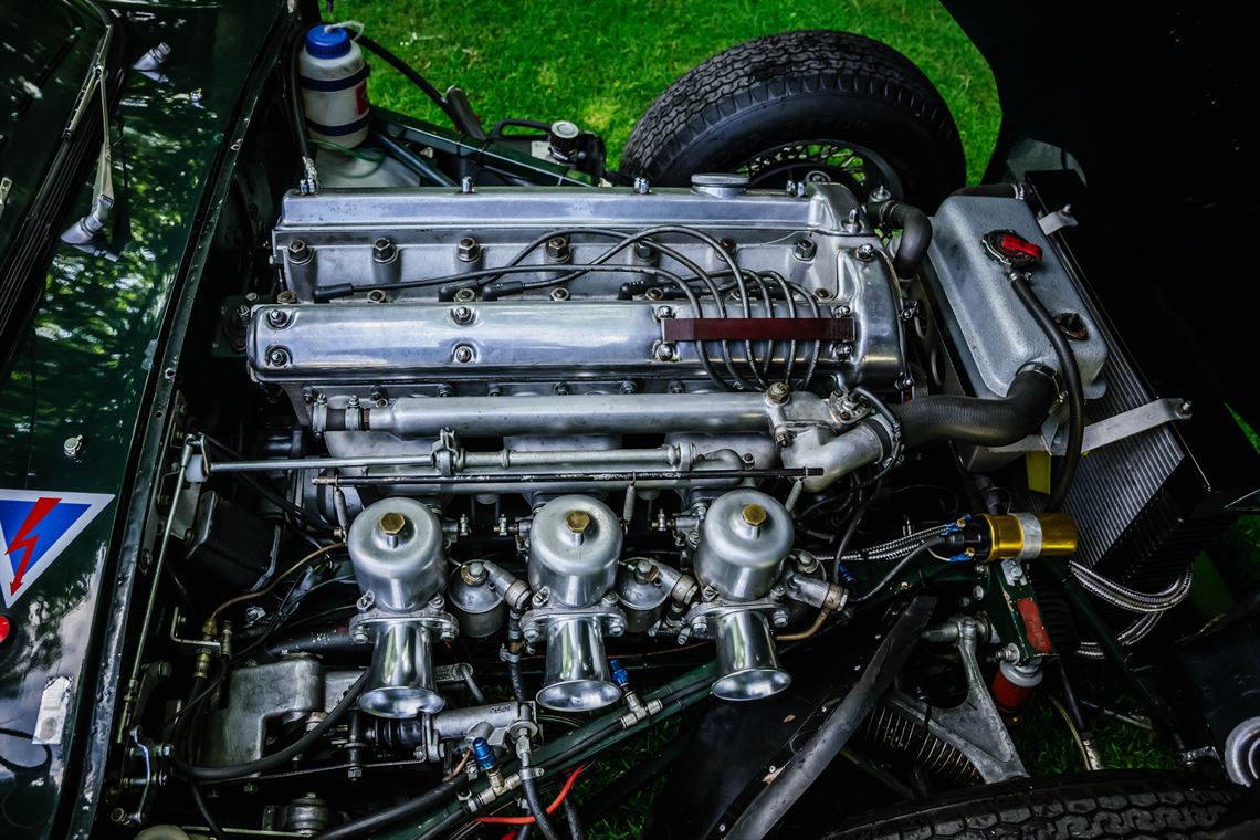 pre-63-flat-floor-fia-e-type-with-fresh-sigma