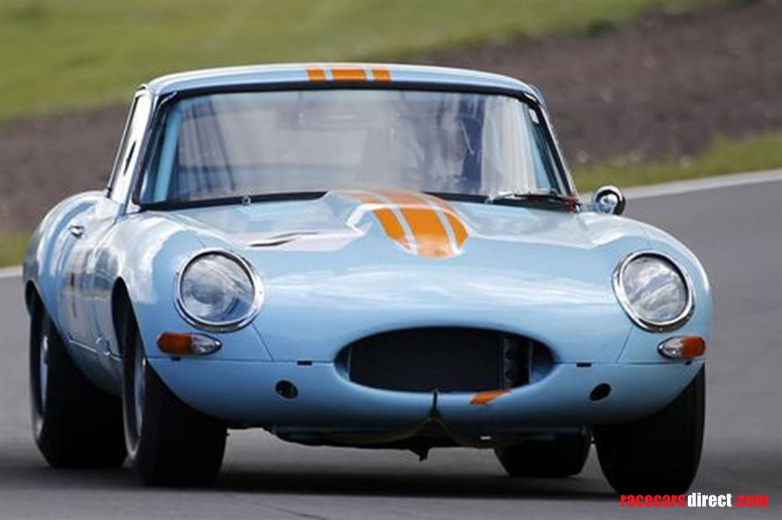 jaguar-e-type-semi-lightweight-1963-fia