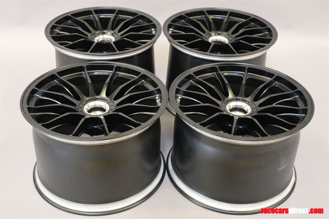 mercedes-benz-dtm-2018-wheels