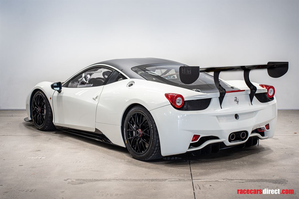 2011-ferrari-458-challenge-evo