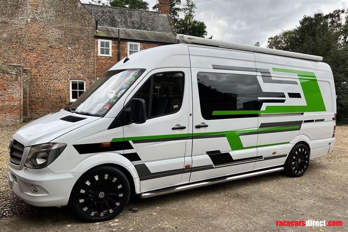 mercedes-racevan