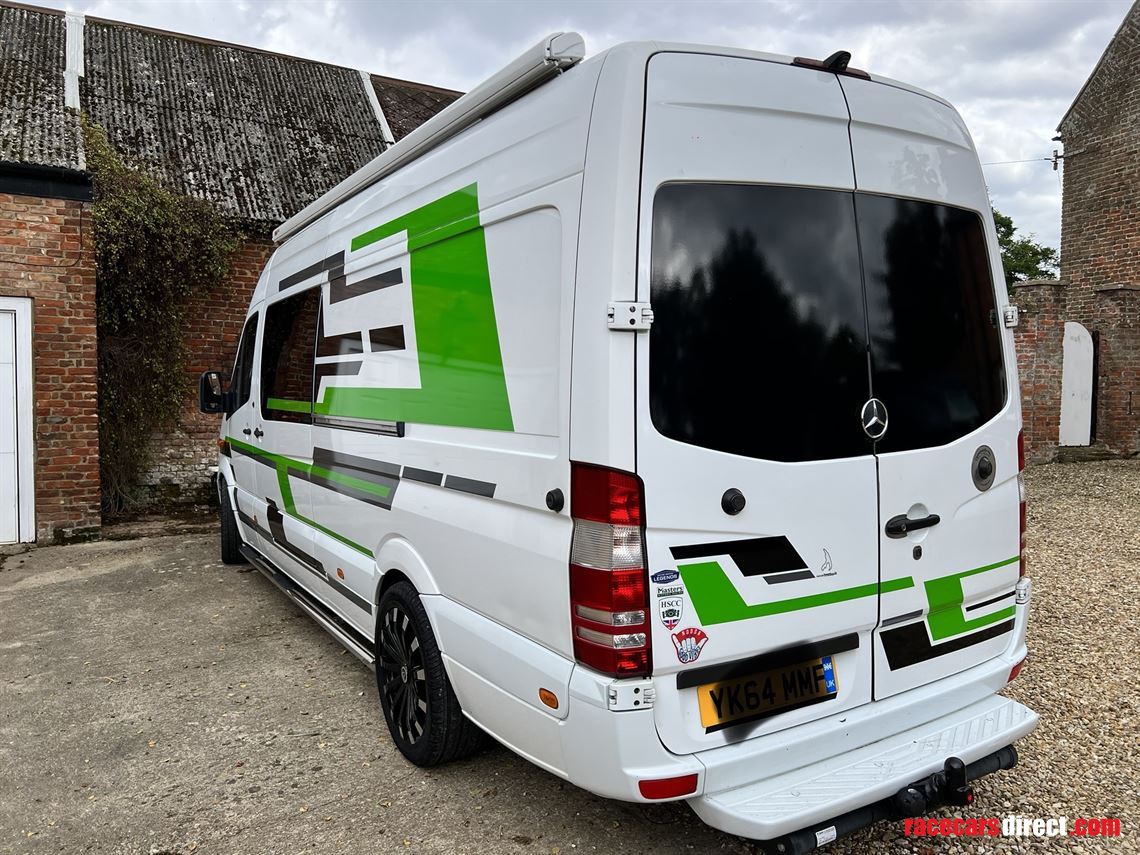 mercedes-racevan