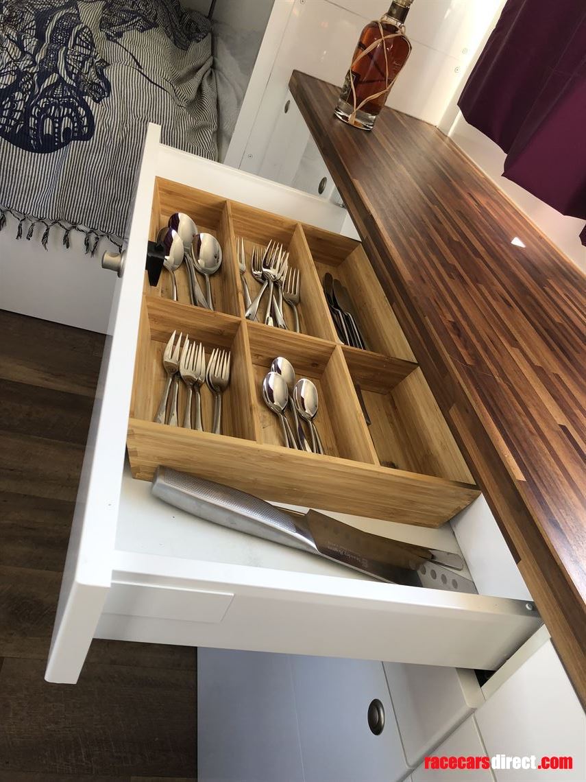 luxury-racetrailer-motorhome