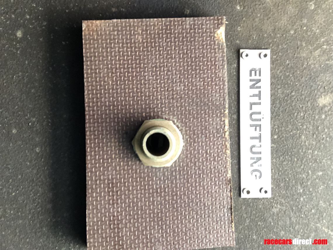 luxury-racetrailer-motorhome