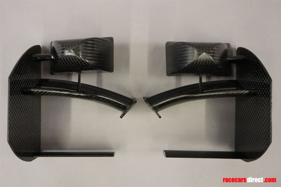 mercedes-benz-dtm-2016-side-mirrors