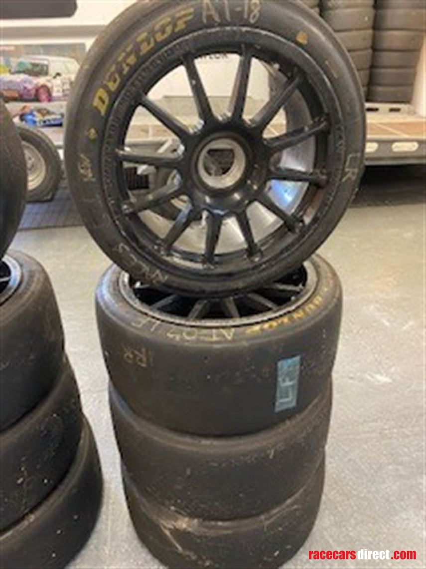 team-dynamics-honda-integra-wheels-and-tyres