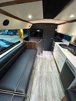 man-race-transporter