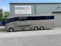 stx-motorhome-with-2-pop-outs-and-garage