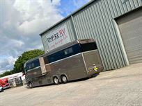 stx-motorhome-with-2-pop-outs-and-garage