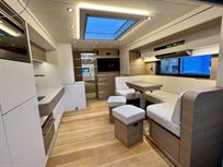 stx-motorhome-with-2-pop-outs-and-garage