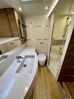 stx-motorhome-with-2-pop-outs-and-garage