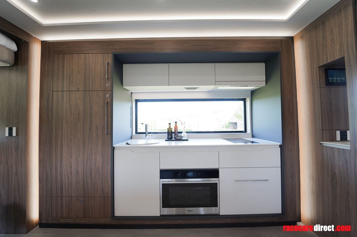 new---stx-motorhome-for-sale---3-large-pop-ou