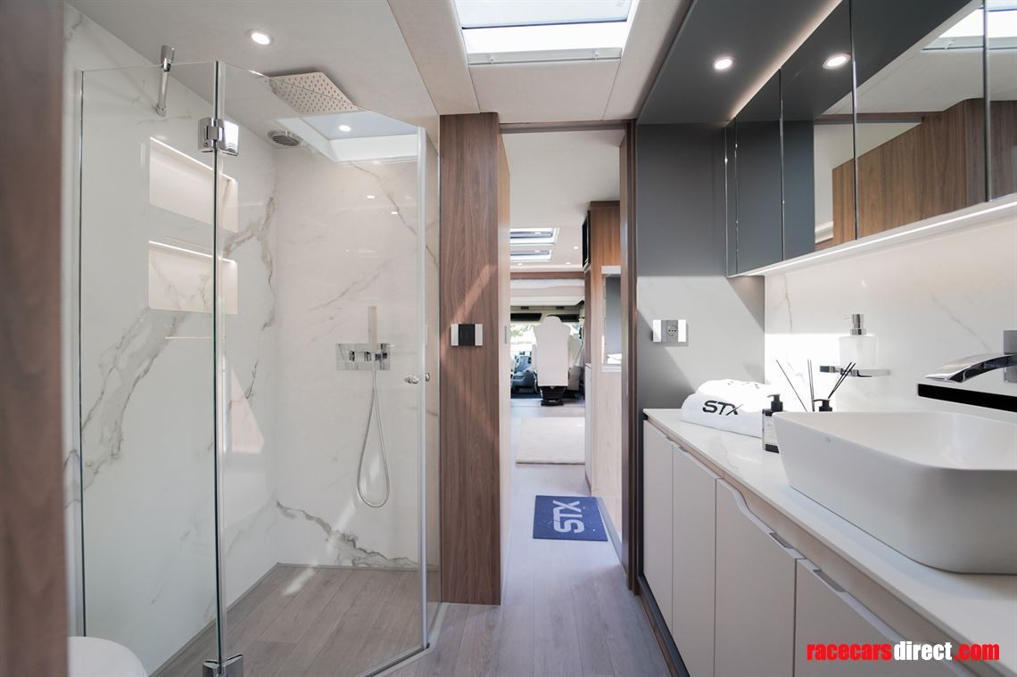 new---stx-motorhome-for-sale---3-large-pop-ou