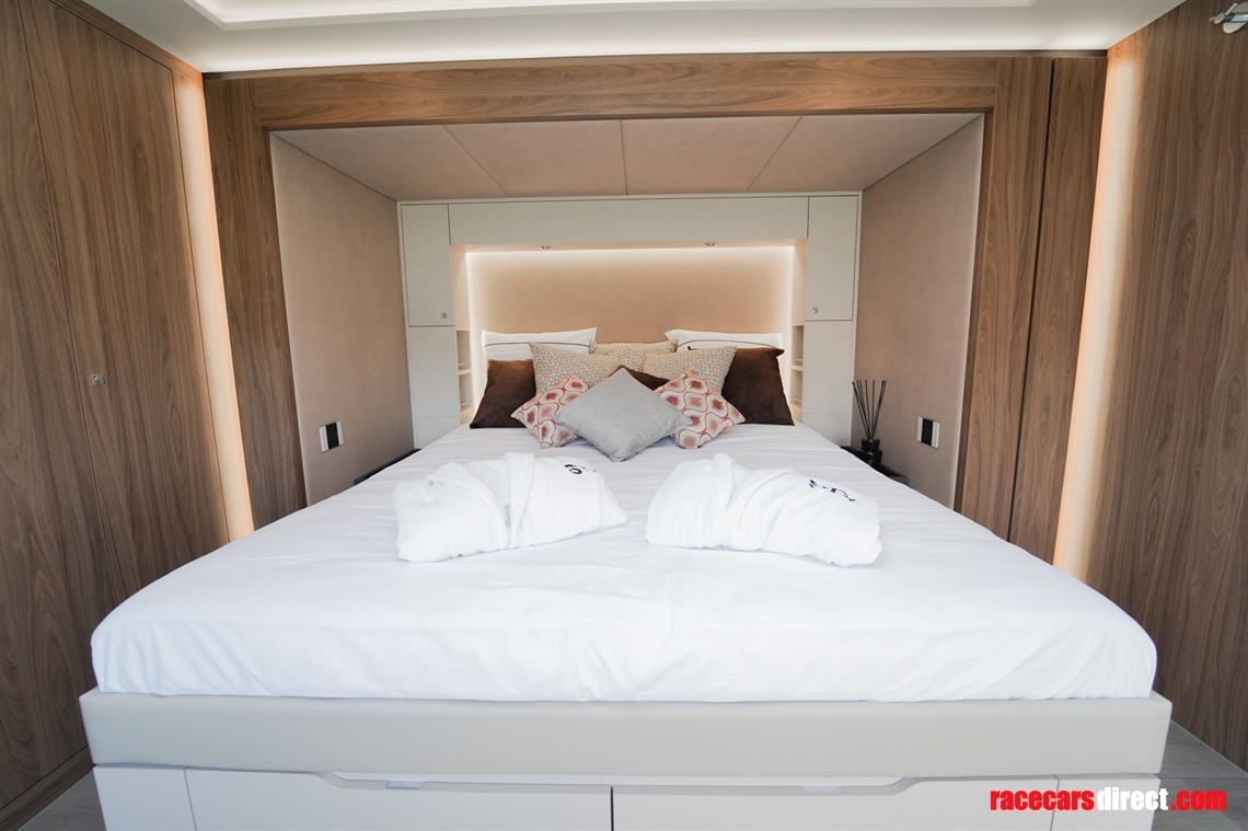 new---stx-motorhome-for-sale---3-large-pop-ou