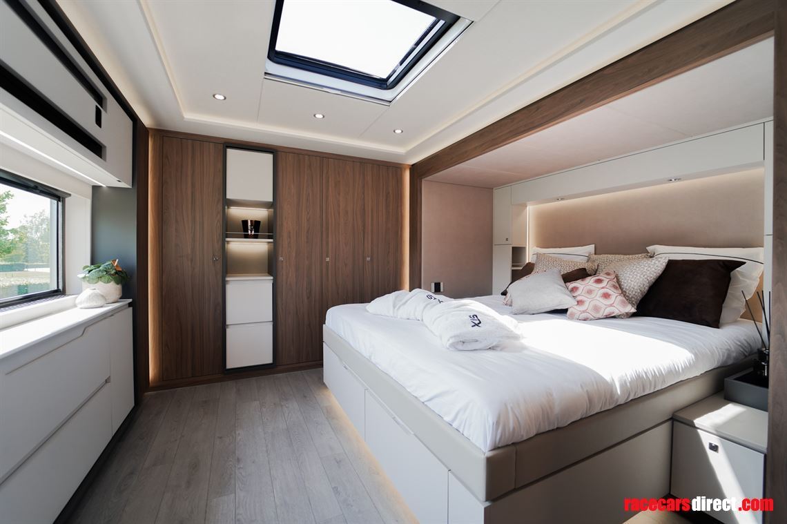 new---stx-motorhome-for-sale---3-large-pop-ou