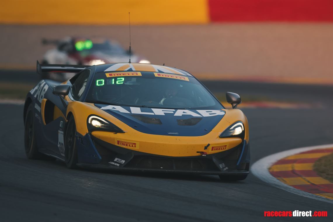 mclaren-570-gt4---2019